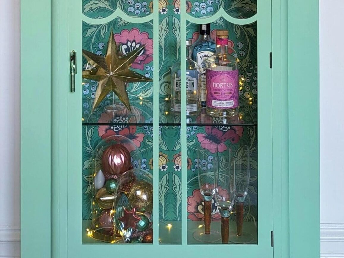 Alice pistachio green display cabinet