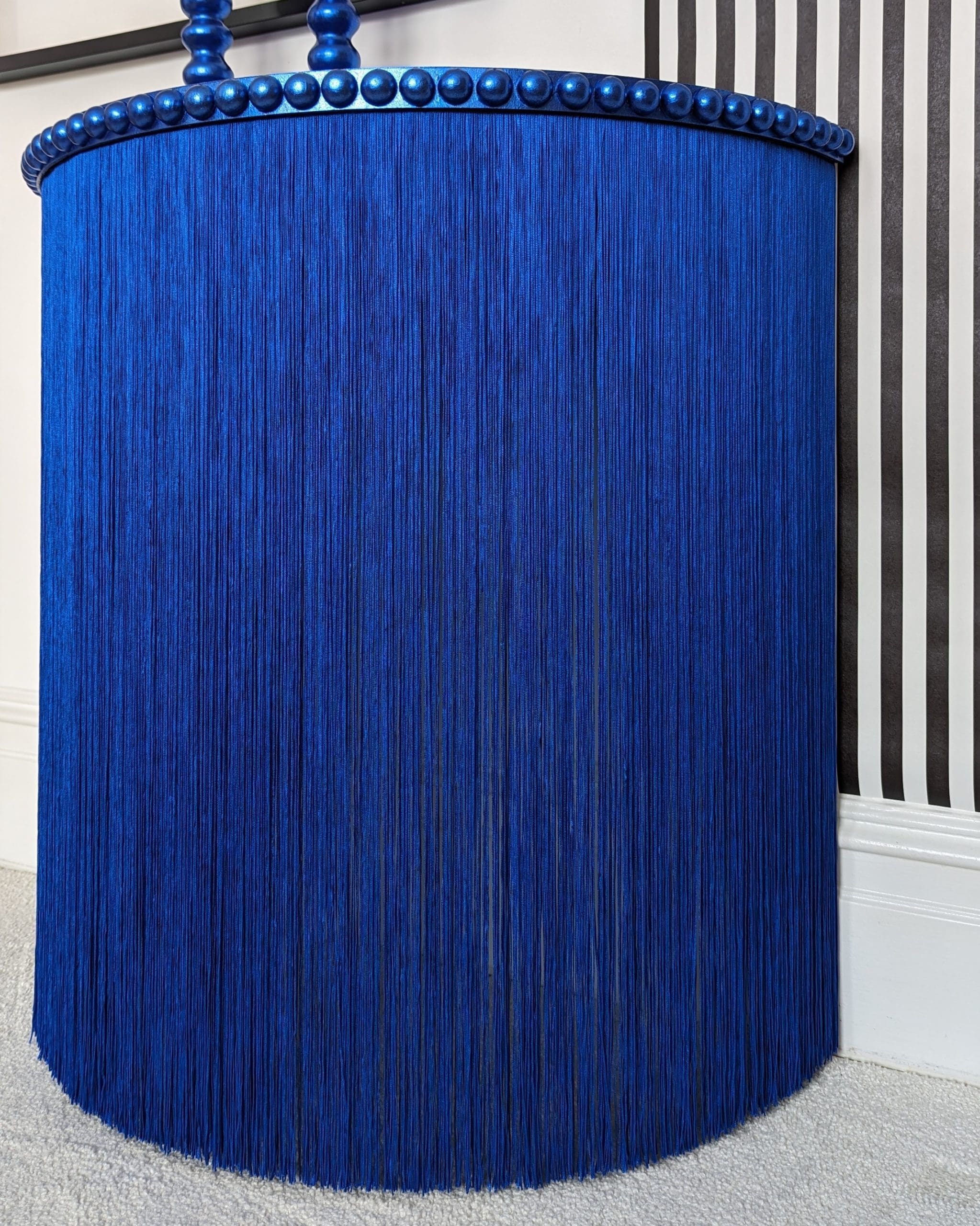 Long blue silky fringing