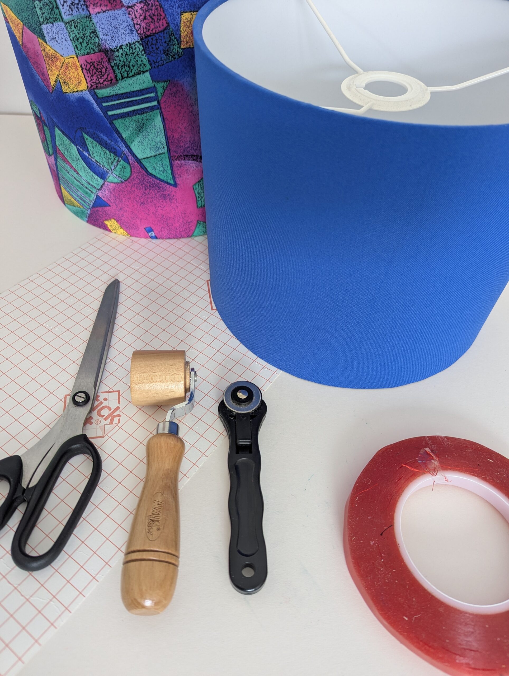 lampshade making equipment