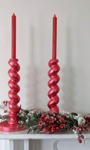 red candlesticks