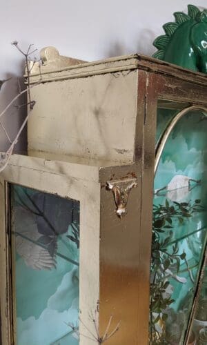 Florence, three quarter view