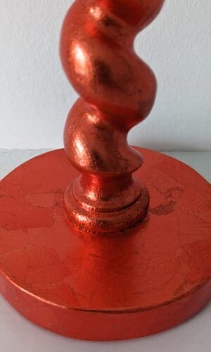 Orange candlesticks base detail